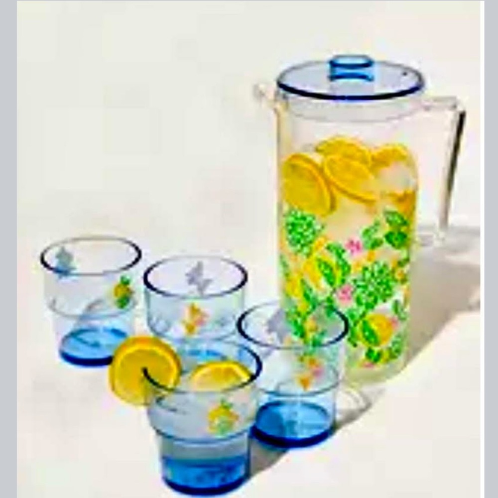 Lilly Pulitzer Lemonade Pitcher and Glass Set NIB